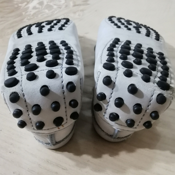 Tod's Suede Moccasin Loafers - Picture 14 of 16